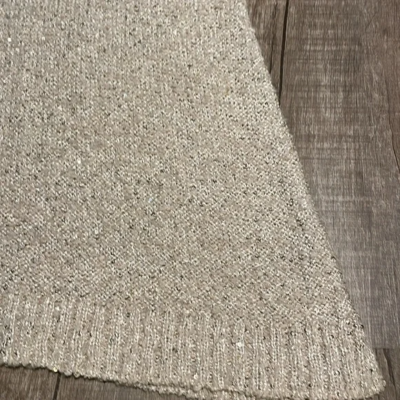 Soft Surroundings hooded pullover - Picture 3 of 6